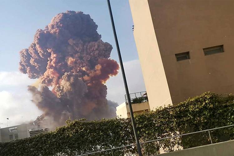 Líbano investiga bomba como possível causa da explosão, diz presidente