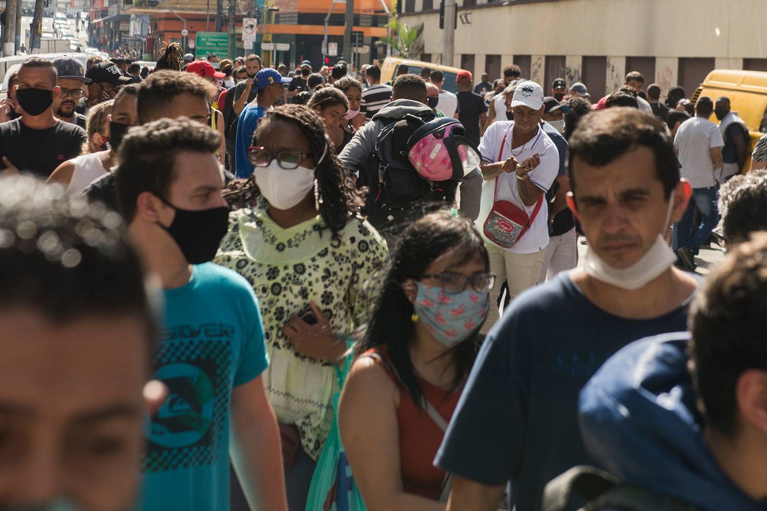 Covid-19: São Paulo registra queda consistente de casos e mortes