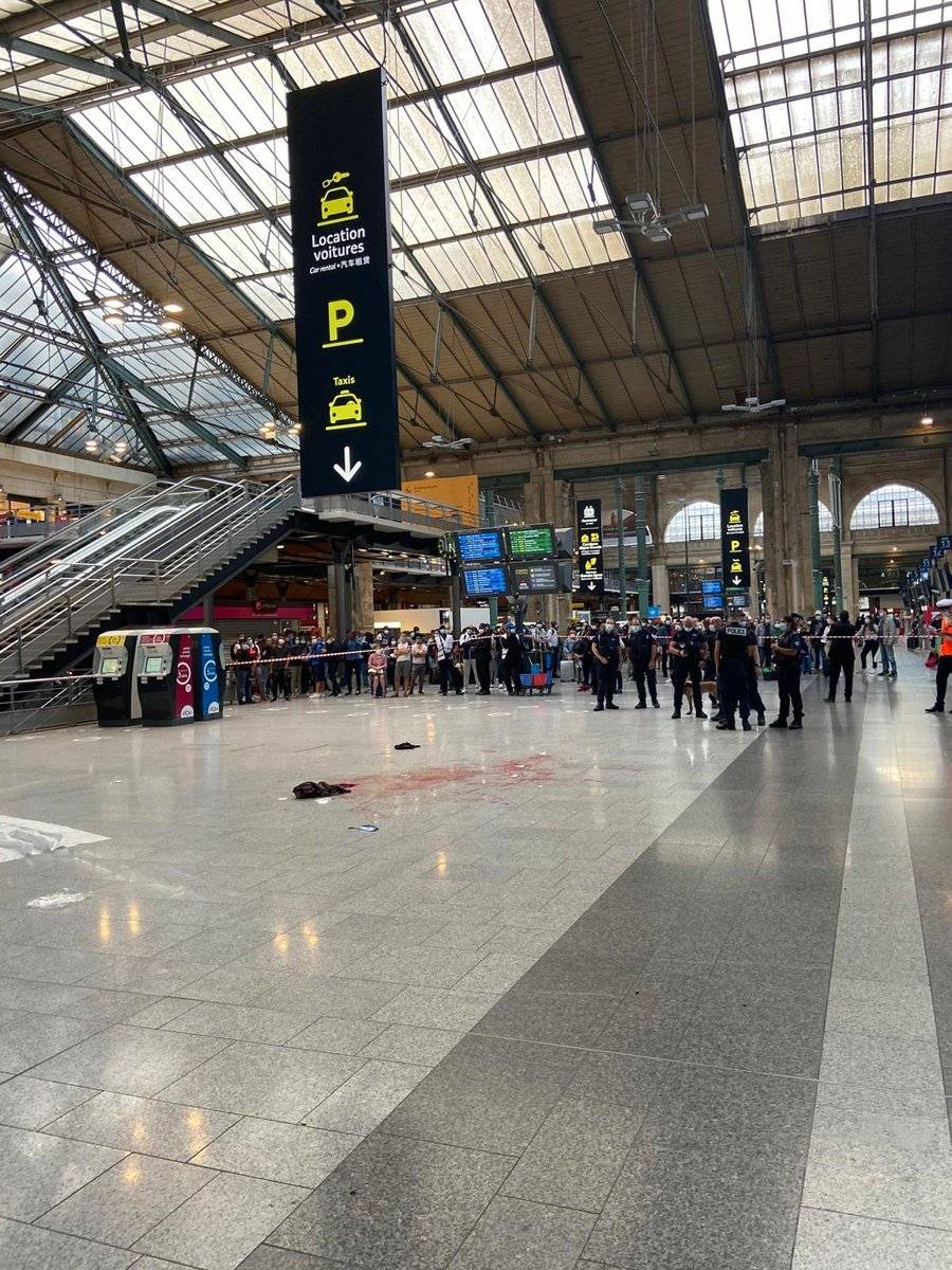 Homem é esfaqueado dentro de estação de trem em Paris