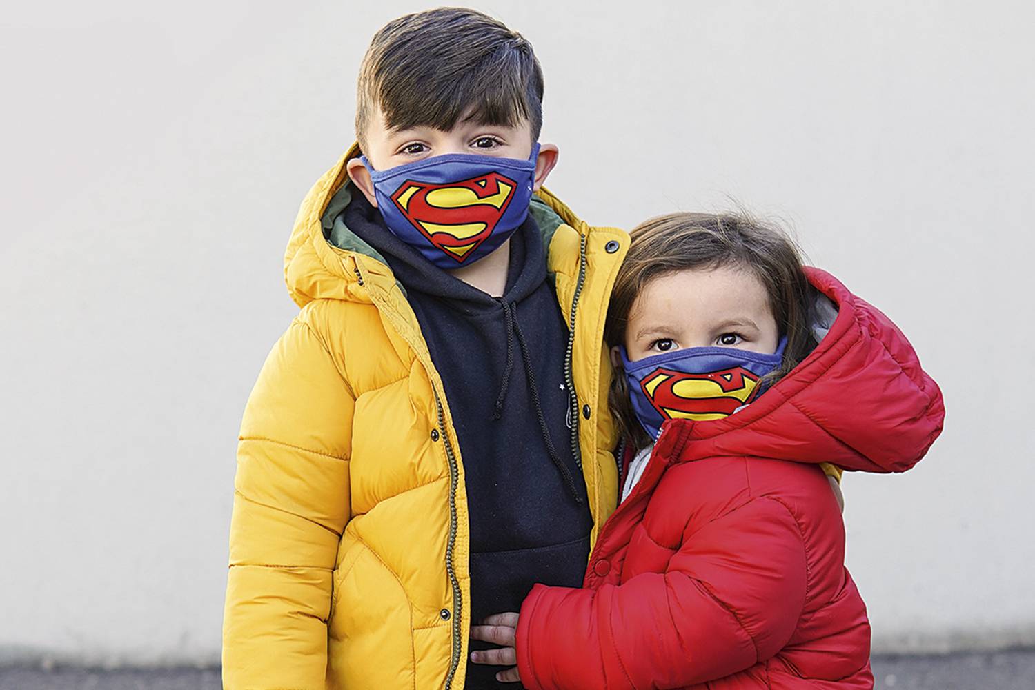 Como as crianças estão aderindo às máscaras