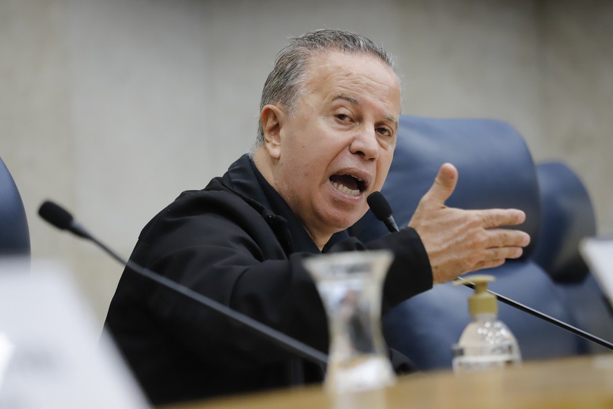 Câmara Municipal de SP decide nesta terça-feira se cassa vereador Camilo Cristófaro por racismo
