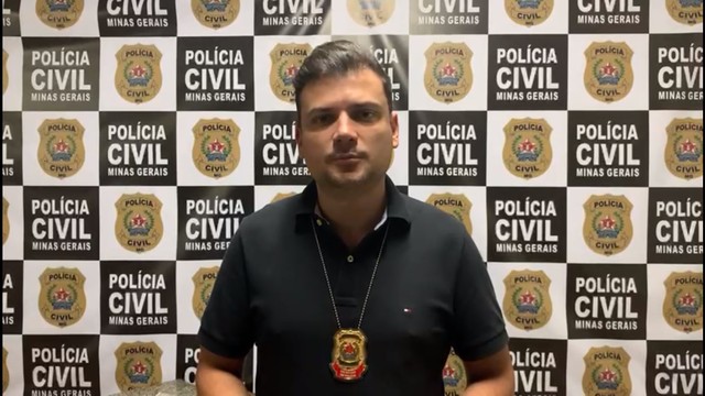 Delegado Rafael Gomes é escoltado em clínica psiquiátrica de Juiz de Fora; outros 5 policiais com a liberdade revogada se entregaram