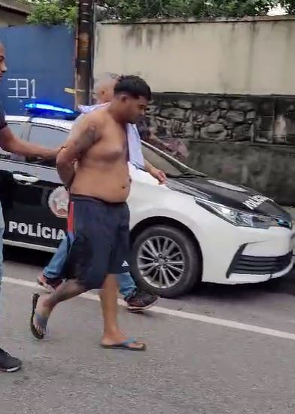 Falso entregador de aplicativo é preso menos de dois meses após sair da cadeia e voltar a assaltar no Rio