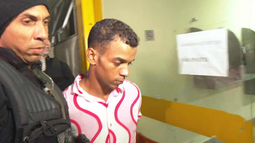 Foragido em MG: Sequestrador de Ônibus no Rio Cumpriria 16 Anos por Homicídio