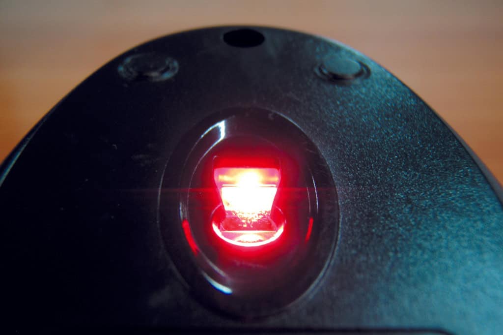 Você sabe como um mouse espião funciona? Cientistas revelam todos os detalhes