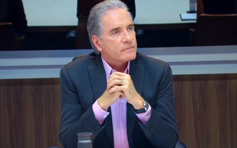 Problemas financeiros e parcerias duvidosas, indicam crise no império de Roberto Justus