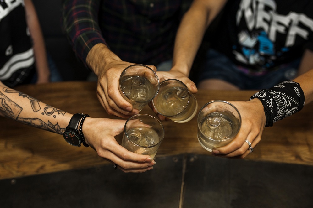 Estudo sugere que o consumo de álcool pelos pais afeta o uso pelas crianças